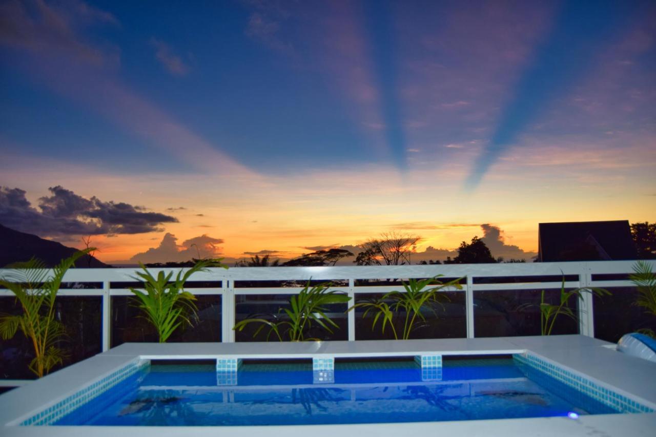 Venlia Apartment วิกตอเรีย ภายนอก รูปภาพ
