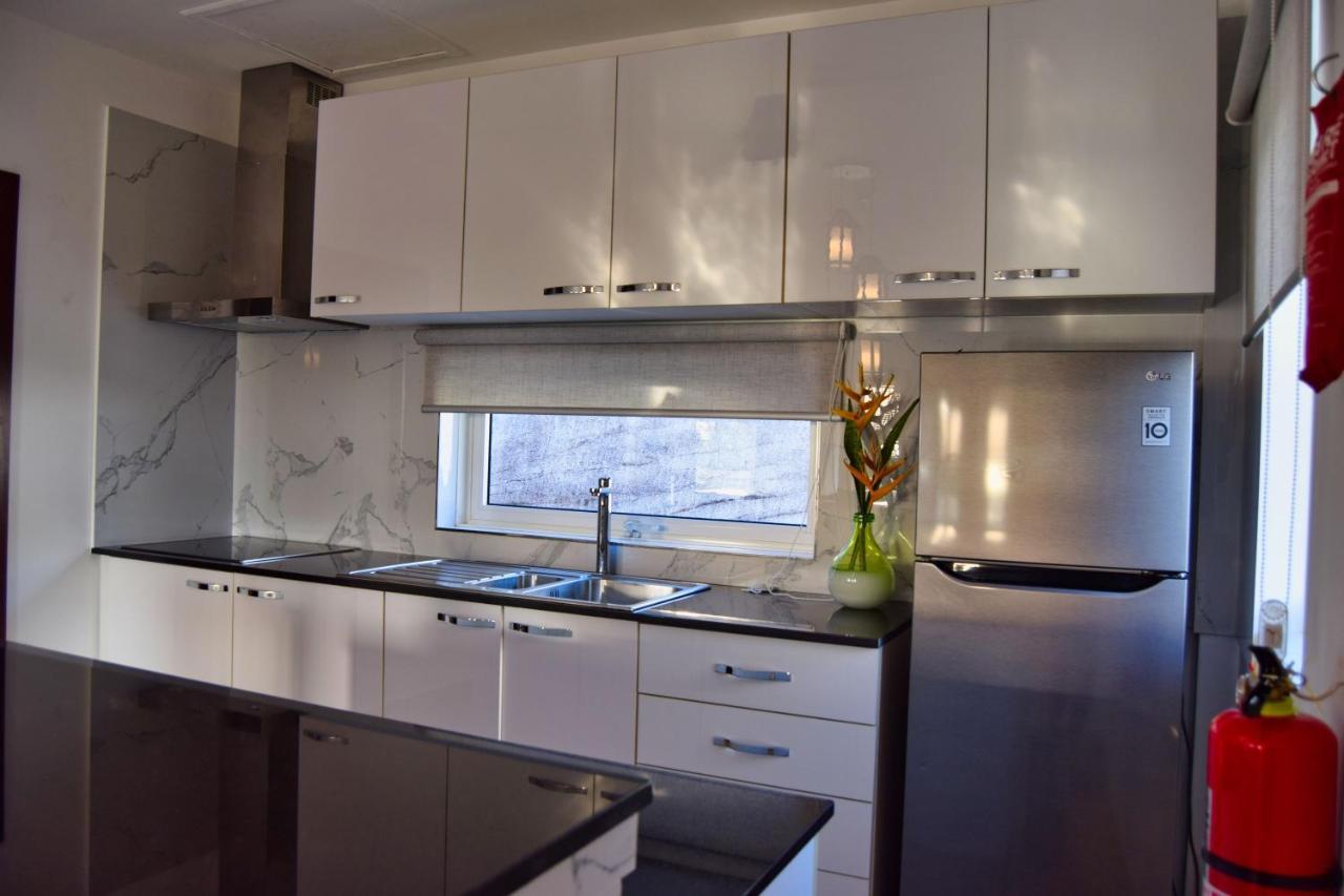 Venlia Apartment วิกตอเรีย ภายนอก รูปภาพ