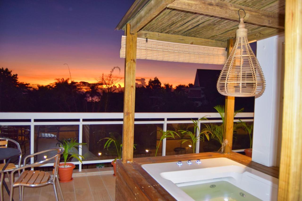 Venlia Apartment วิกตอเรีย ภายนอก รูปภาพ