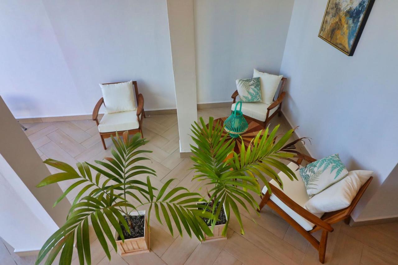 Venlia Apartment วิกตอเรีย ภายนอก รูปภาพ
