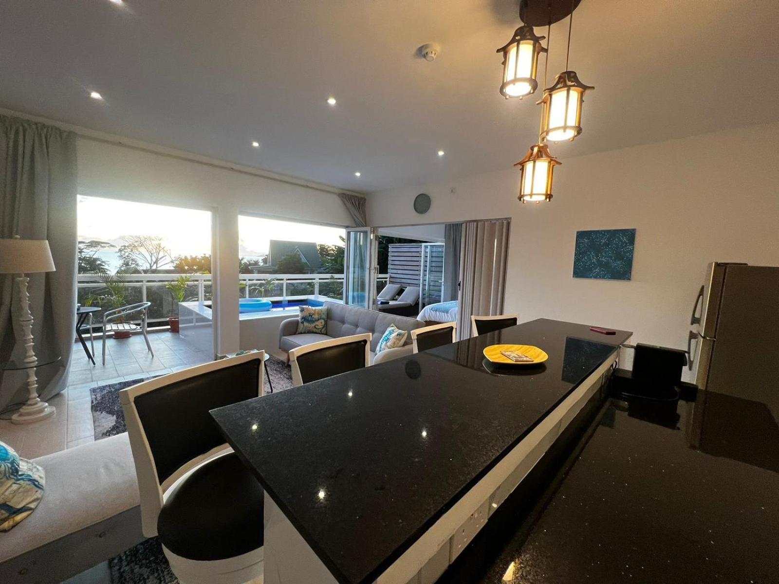 Venlia Apartment วิกตอเรีย ภายนอก รูปภาพ